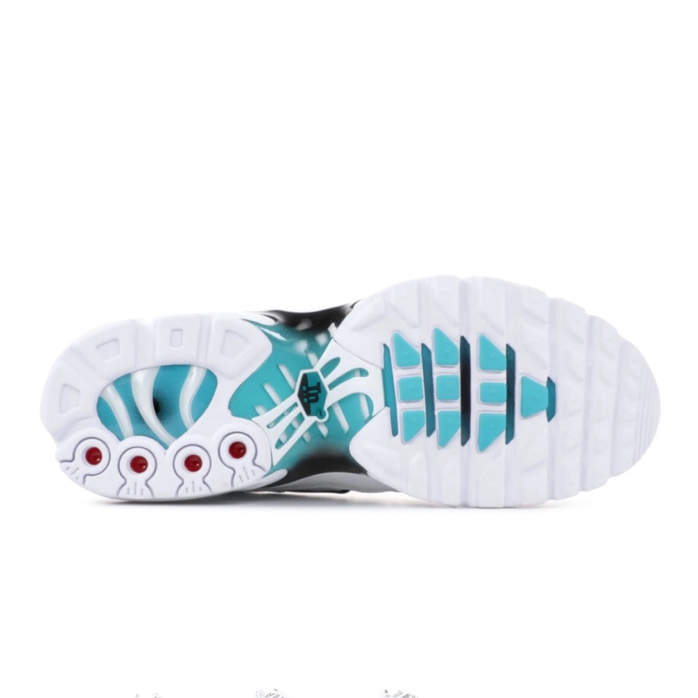 🩵NWT NIKE AIR MAX PLUS BG SIZE 6.5y - Picture 5 of 13